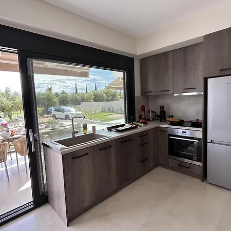 Апартаменты Homes 100m From