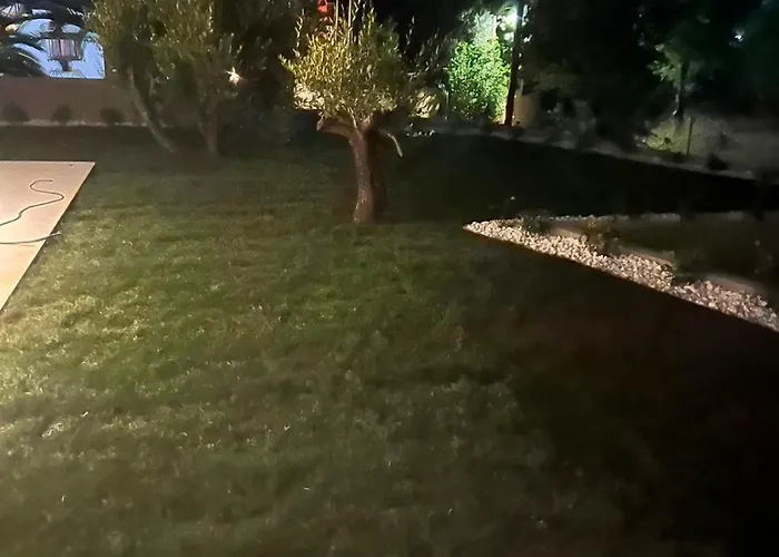 شقة Homes 100m From نيكيتي
