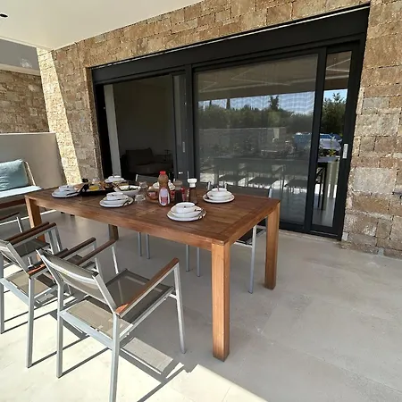 Homes 100m From Διαμέρισμα Νικήτη
