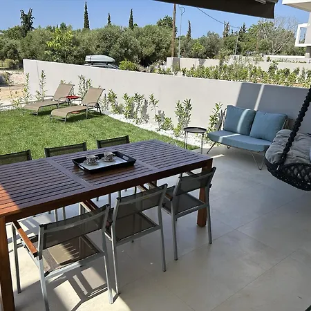 Homes 100m From