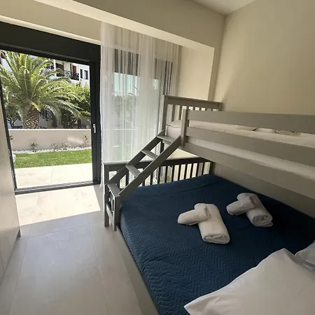 Homes 100m From דירה *