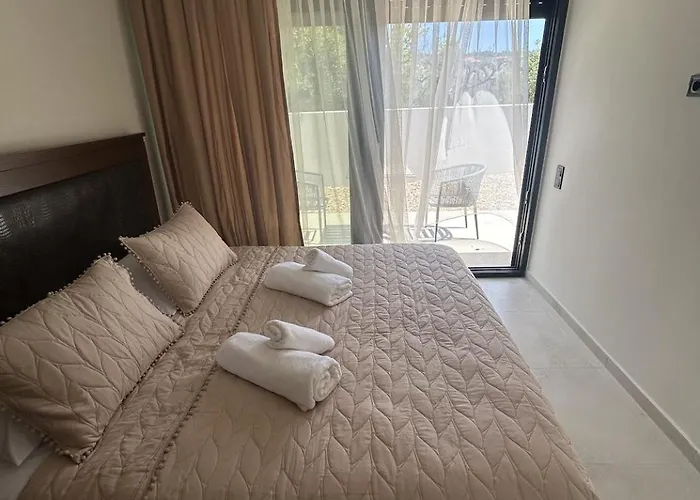 Homes 100m From Апартаменты Никити