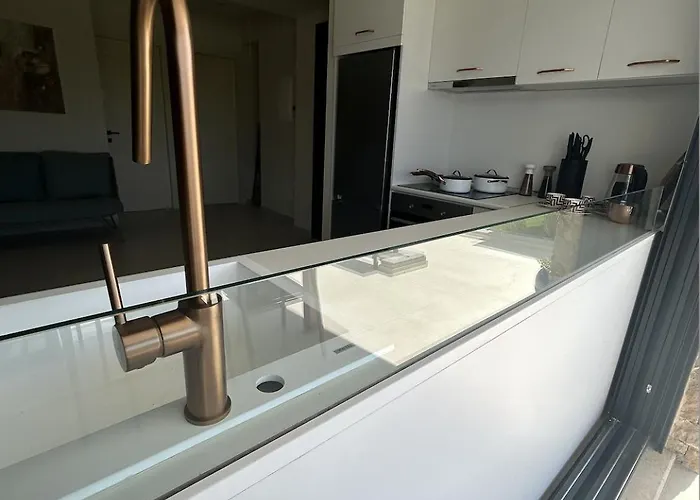 Апартаменты Homes 100m From *
